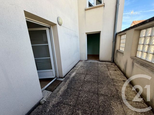 Appartement F3 à vendre - 3 pièces - 75.56 m2 - CREPY EN VALOIS - 60 - PICARDIE - Century 21 Gp Immobilier