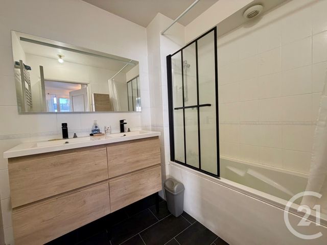 Appartement F3 à vendre - 3 pièces - 75.56 m2 - CREPY EN VALOIS - 60 - PICARDIE - Century 21 Gp Immobilier