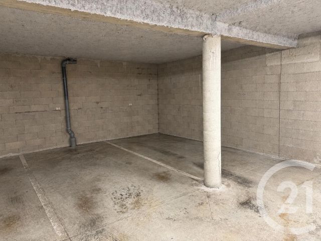 Appartement F3 à vendre - 3 pièces - 75.56 m2 - CREPY EN VALOIS - 60 - PICARDIE - Century 21 Gp Immobilier
