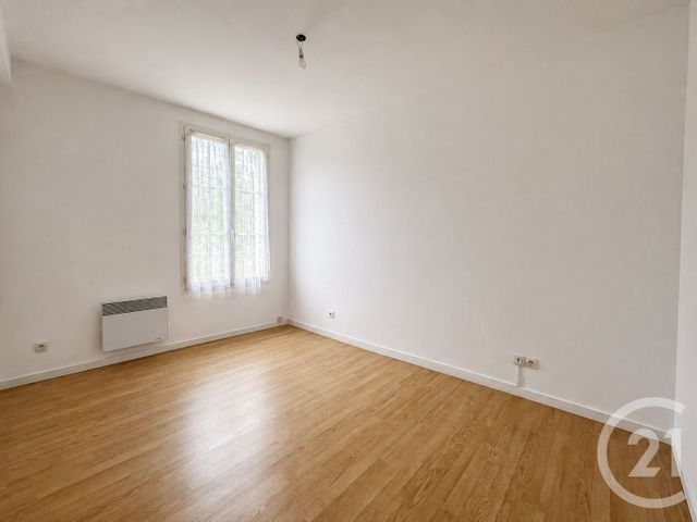 Appartement F2 à louer - 2 pièces - 38.38 m2 - DAMMARTIN EN GOELE - 77 - ILE-DE-FRANCE - Century 21 Gp Immobilier