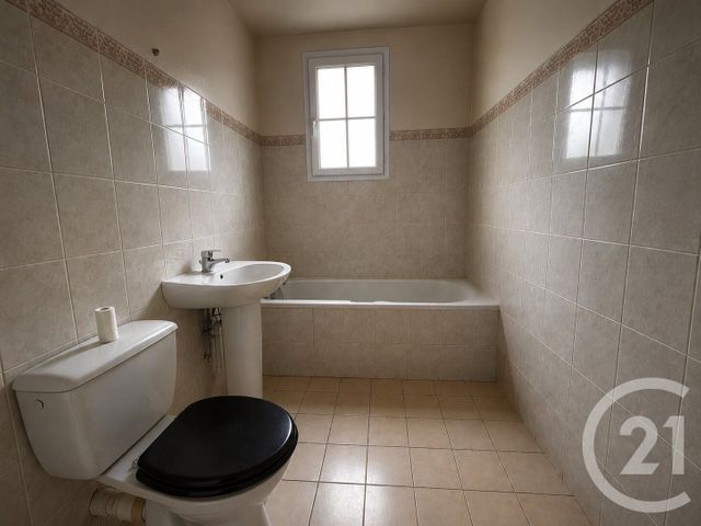 Appartement F2 à louer - 2 pièces - 38.38 m2 - DAMMARTIN EN GOELE - 77 - ILE-DE-FRANCE - Century 21 Gp Immobilier