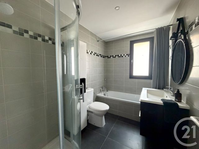 Appartement Duplex à louer - 3 pièces - 54.47 m2 - MESSY - 77 - ILE-DE-FRANCE - Century 21 Gp Immobilier