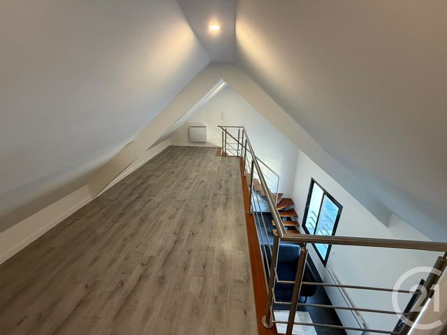 Appartement Duplex à louer - 3 pièces - 54.47 m2 - MESSY - 77 - ILE-DE-FRANCE - Century 21 Gp Immobilier