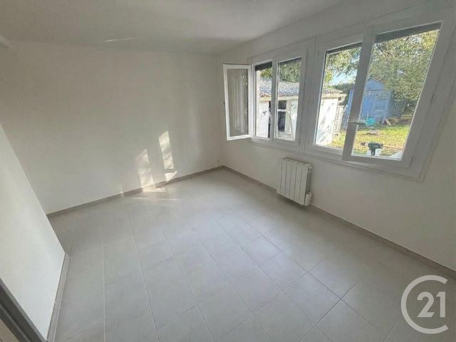 maison à vendre - 4 pièces - 75.0 m2 - ST PATHUS - 77 - ILE-DE-FRANCE - Century 21 Gp Immobilier