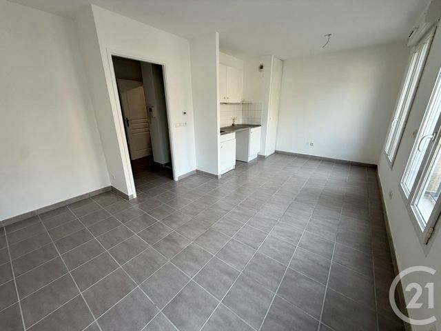 Appartement Studio à vendre - 1 pièce - 26.14 m2 - DAMMARTIN EN GOELE - 77 - ILE-DE-FRANCE - Century 21 Gp Immobilier