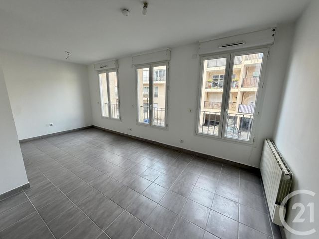 Appartement Studio à vendre - 1 pièce - 26.14 m2 - DAMMARTIN EN GOELE - 77 - ILE-DE-FRANCE - Century 21 Gp Immobilier
